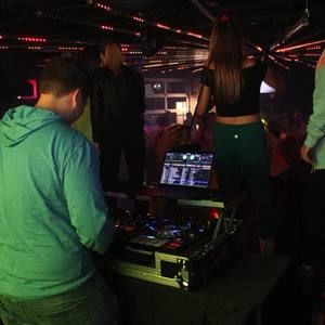 Meet your Posher, Jonathan